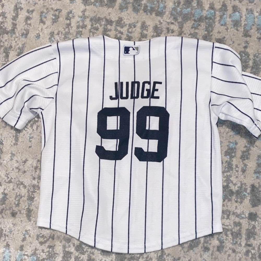 Nike Kids Pinstripe "Judge 99" Jersey in White and Navy